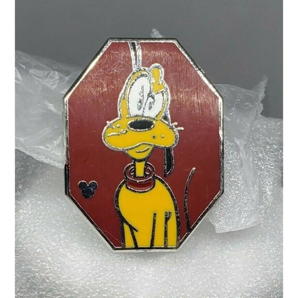 Authentic Official Pin Trading Hidden Mickey Pin 6 Of 6 Pluto 2019 Pin Button - Picture 3 of 12